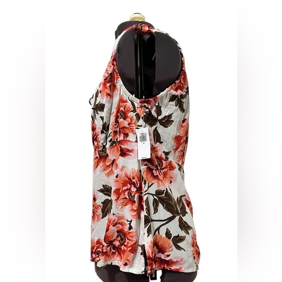 Old Navy Tie Front Crepe Top Size M - Picture 3 of 13